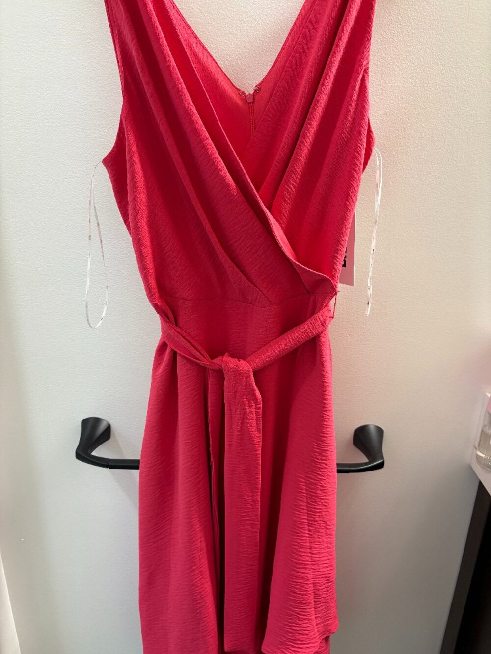 Women's DKNY Sleeveless Scalloped Edge MIDI Dress - Bright Fuscia - Size 12